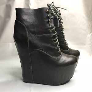 Jeffrey Campbell “Damsel” Size 10